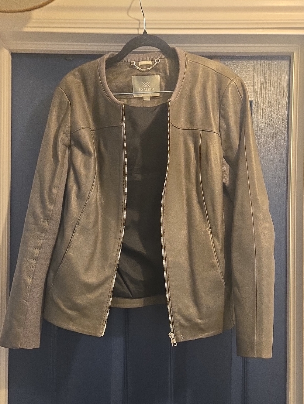 Soia & Kyo Large Gray Lamb Leather Zip Jacket